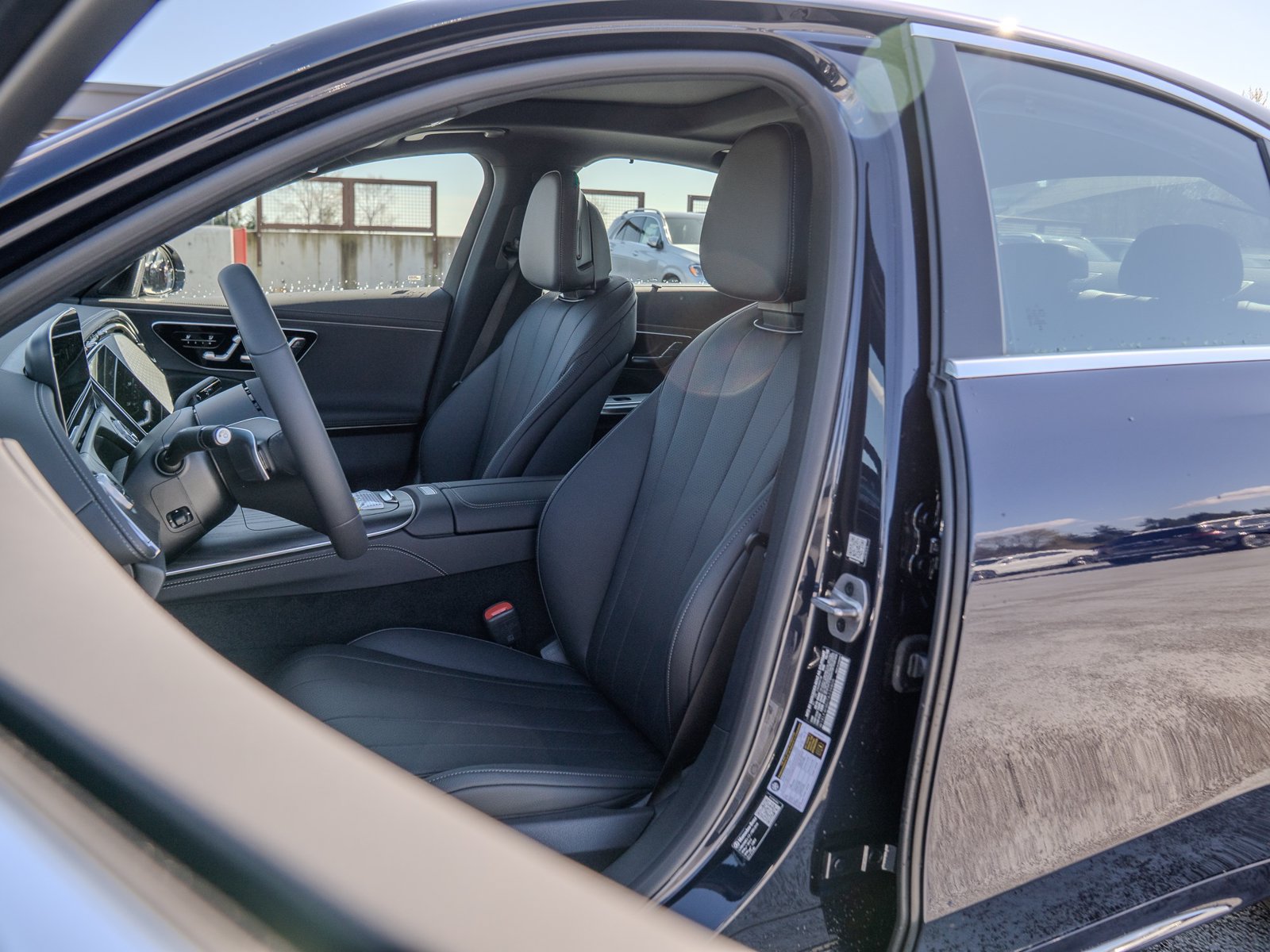 Used 2026 Mercedes-Benz E 350 4MATIC Sedan image 17