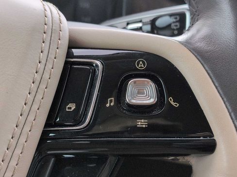 Used 2023 Lincoln Aviator Reserve w/ Equipment Group 201A AWD/4WD image 27