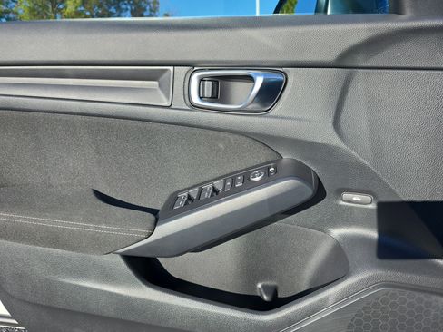 Used 2025 Honda Civic Sport image 24