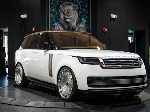 Used 2023 Land Rover Range Rover SV AWD/4WD image 22