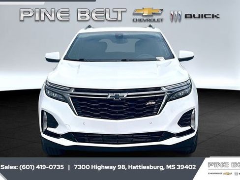 Used 2023 Chevrolet Equinox RS w/ RS Leather Package image 3