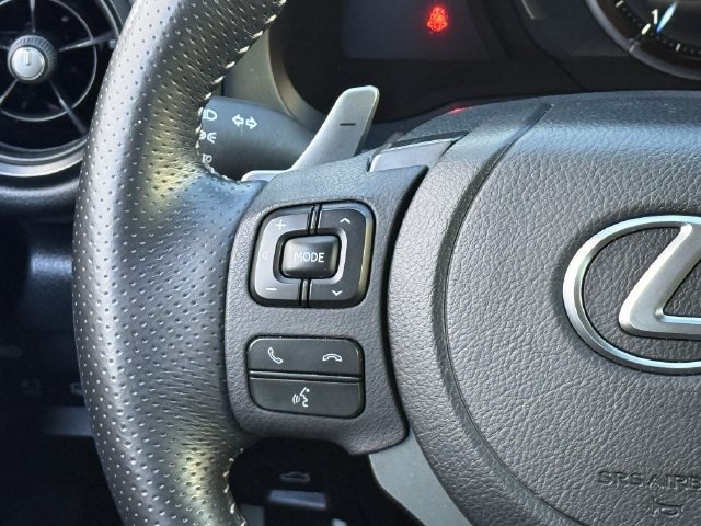 Used 2024 Lexus IS 350 F Sport RWD image 13