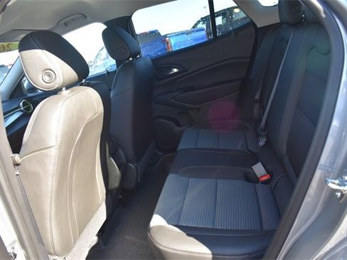 New 2026 Chevrolet Trax LT w/ LT Convenience Package image 18