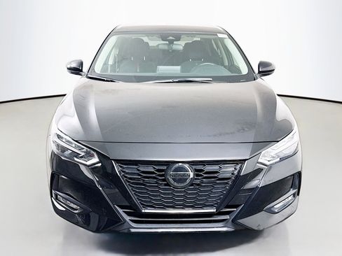 Used 2023 Nissan Sentra SR w/ Midnight Edition Package image 2