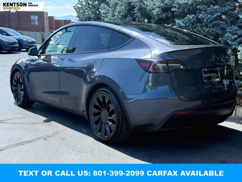 Used 2022 Tesla Model Y Performance AWD/4WD image 6