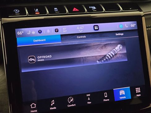 New 2025 Jeep Grand Cherokee Limited image 24