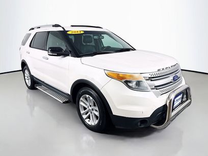 Used 2014 Ford Explorer XLT w/ Equipment Group 202A