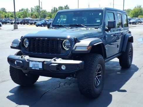 Used 2026 Jeep Wrangler Unlimited Sport AWD/4WD image 2