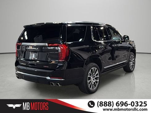 Used 2025 GMC Yukon Denali w/ Denali Reserve Package AWD/4WD image 4
