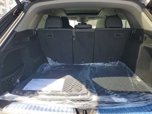 New 2025 Audi Q5 Premium Plus image 24