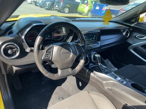 Used 2017 Chevrolet Camaro LT w/ RS Package image 12