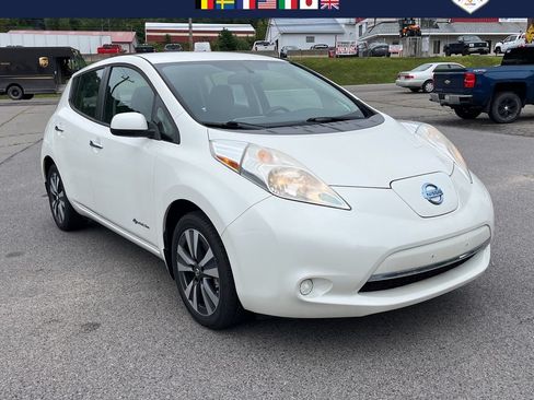 Used 2016 Nissan Leaf SV FWD image 1