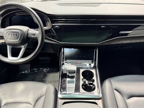Used 2020 Audi Q7 3.0T Premium Plus w/ Premium Plus Package image 18