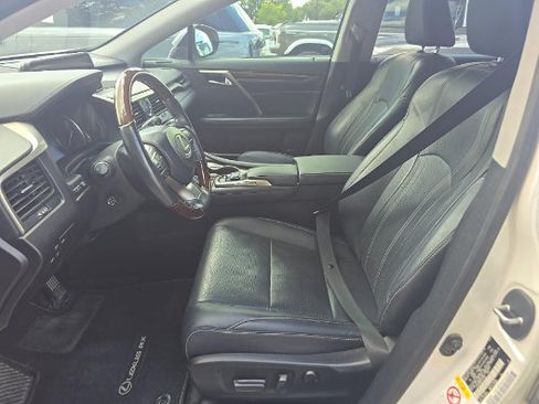 Used 2019 Lexus RX 350 FWD w/ Navigation Package image 4