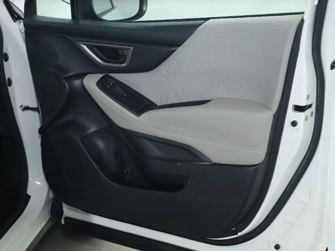 Used 2021 Subaru Forester image 33