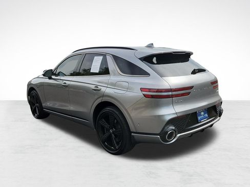 Used 2023 Genesis GV70 2.5T w/ Sport Prestige Package AWD/4WD image 3
