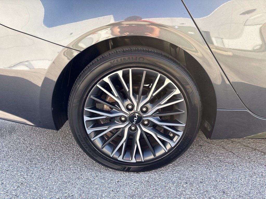 Used 2023 Kia Forte GT-Line FWD image 21