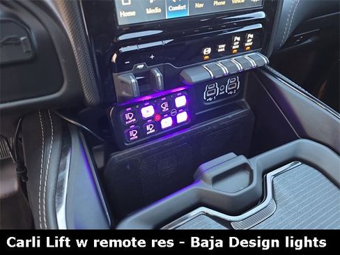 Used 2024 RAM 2500 Limited image 28