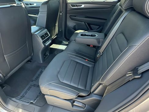 New 2026 Volkswagen Atlas Cross Sport SEL R-Line AWD/4WD image 24