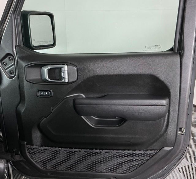 Used 2024 Jeep Gladiator Sport AWD/4WD image 26