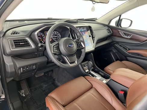 Used 2024 Subaru Ascent Touring AWD/4WD image 19