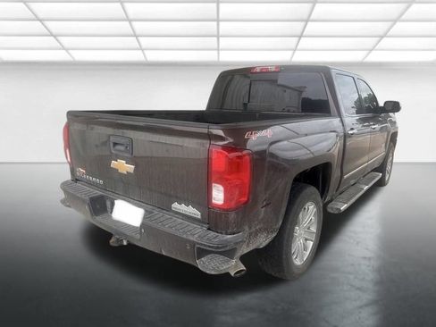 Used 2016 Chevrolet Silverado 1500 High Country w/ High Country Premium Package AWD/4WD image 2