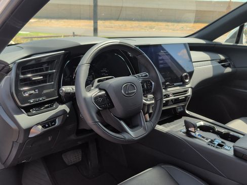 Used 2026 Lexus RX 350h w/ Convenience Package AWD/4WD image 12