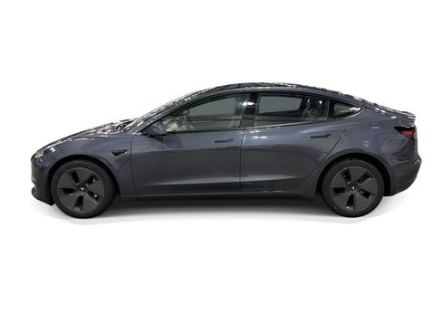 Used 2023 Tesla Model 3 RWD image 3