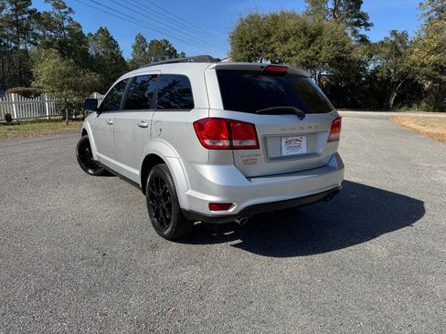 Used 2013 Dodge Journey SXT w/ Flexible Seating Group image 35