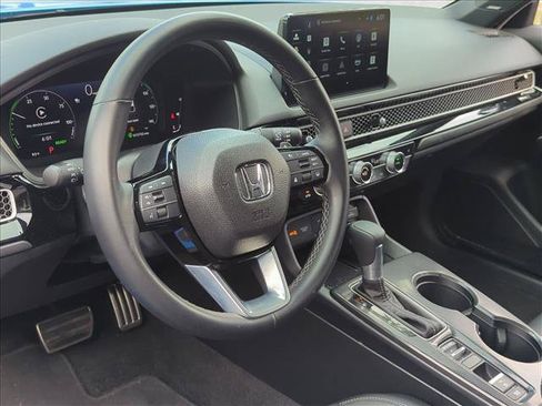 Used 2025 Honda Civic Sport Touring image 9