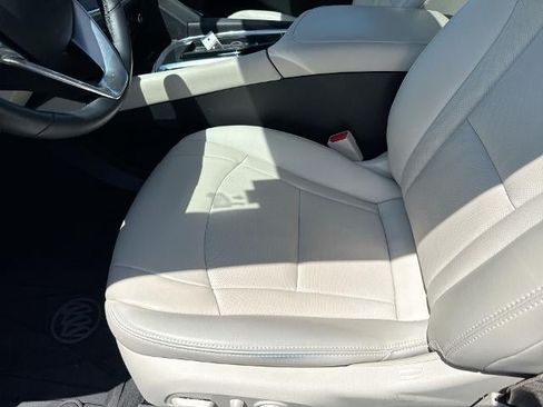 Certified 2023 Buick Enclave Essence w/ Experience Buick Package FWD image 21