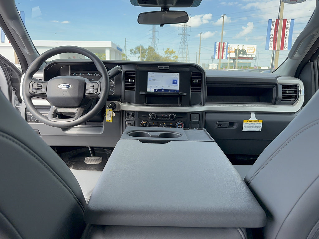 New 2026 Ford F350 XL w/ XL Chrome Package AWD/4WD image 40