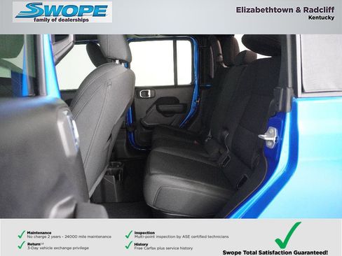 Used 2022 Jeep Gladiator Sport image 12