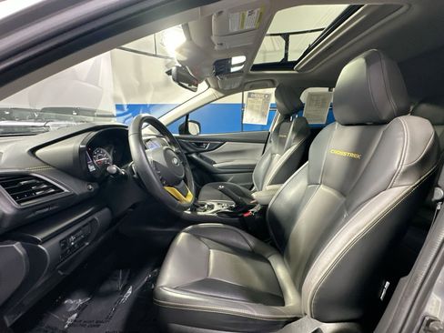 Used 2022 Subaru Crosstrek 2.5i Sport w/ Moonroof Package image 13