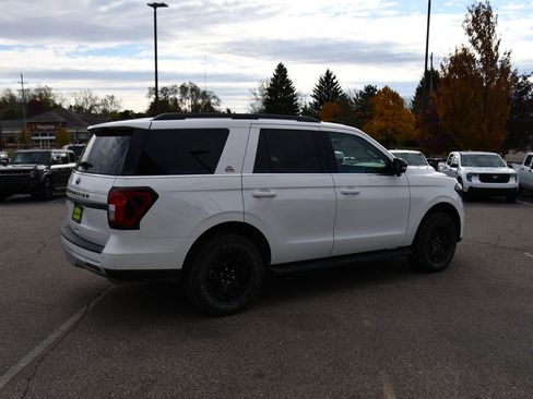 Used 2023 Ford Expedition Timberline image 7