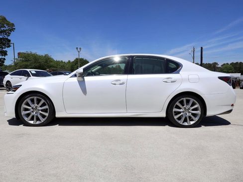 Used 2016 Lexus GS 350 w/ Luxury Package RWD image 3