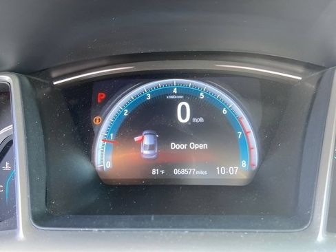 Used 2016 Honda Civic Touring image 17