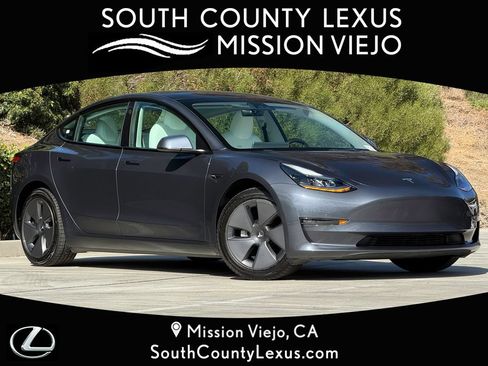 Used 2023 Tesla Model 3 Standard Range RWD image 1