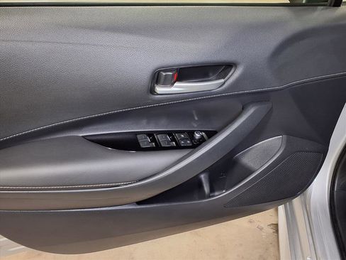 Used 2019 Toyota Corolla SE w/ Carpet Mat Package image 18