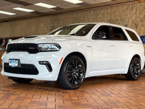 Used 2022 Dodge Durango R/T w/ Blacktop Package AWD/4WD image 4