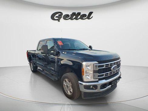 Used 2025 Ford F250 XLT image 3