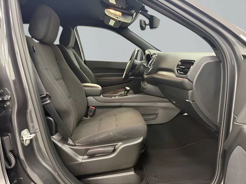 Used 2025 Dodge Durango GT RWD image 13
