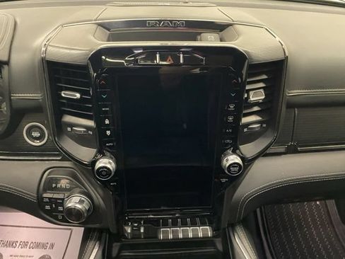 Used 2022 RAM 1500 Limited w/ Body Color Bumper Group AWD/4WD image 35