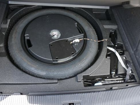 Used 2018 Audi Q3 2.0T Premium w/ Convenience Package image 32