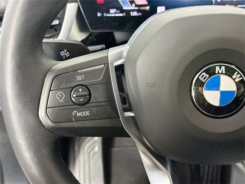Used 2025 BMW X2 xDrive28i image 22