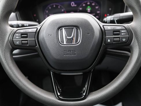 Used 2025 Honda Accord LX image 18