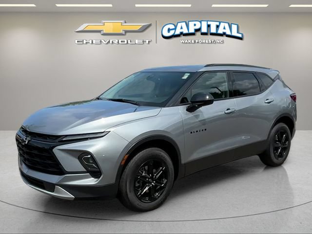 Used 2023 Chevrolet Blazer LT w/ Convenience Package FWD image 1