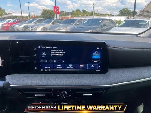 Certified 2026 Nissan Kicks SV w/ SV Premium Package FWD image 18