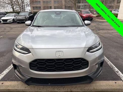 Used 2023 Honda HR-V LX image 2