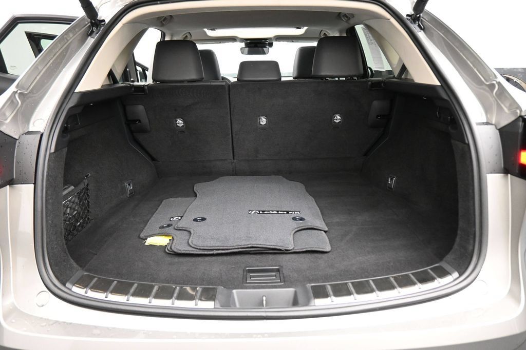 Used 2025 Lexus NX 250 FWD w/ Cold Area Package image 18